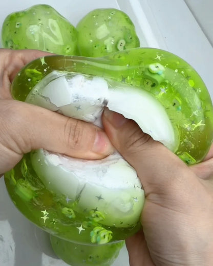 Crispy Apple Cracking Ball Toy
