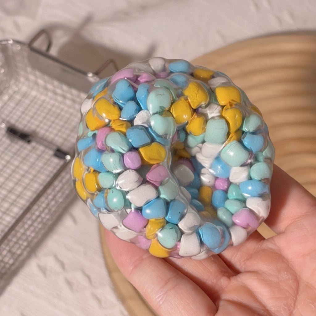 High-value dopamine xylitol noisy ball plastic handmade ball pinch music Internet celebrity stress relief toy